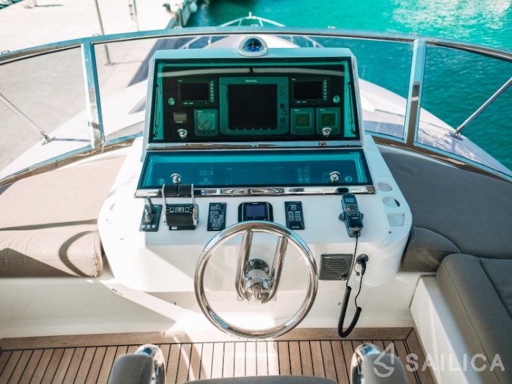 Elegance 60 Fly - Yacht Charter Sailica