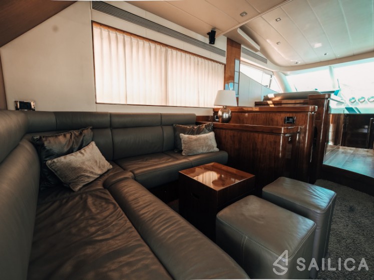 Elegance 60 Fly - Yacht Charter Sailica