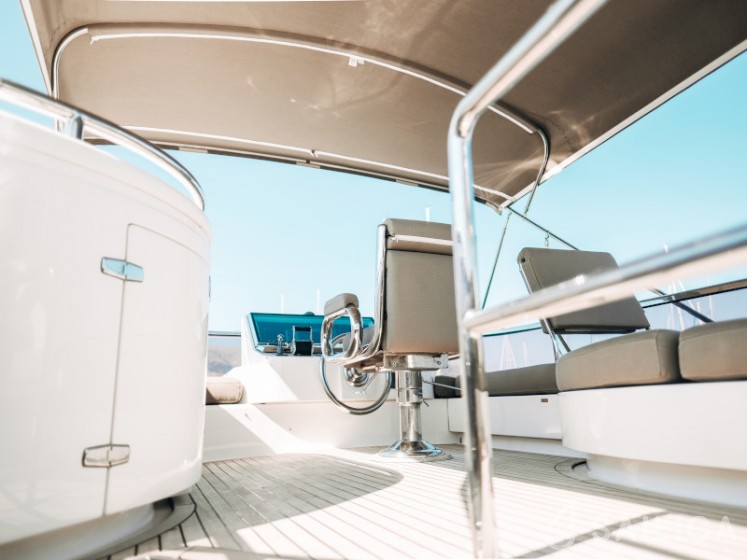 Elegance 60 Fly - Yacht Charter Sailica