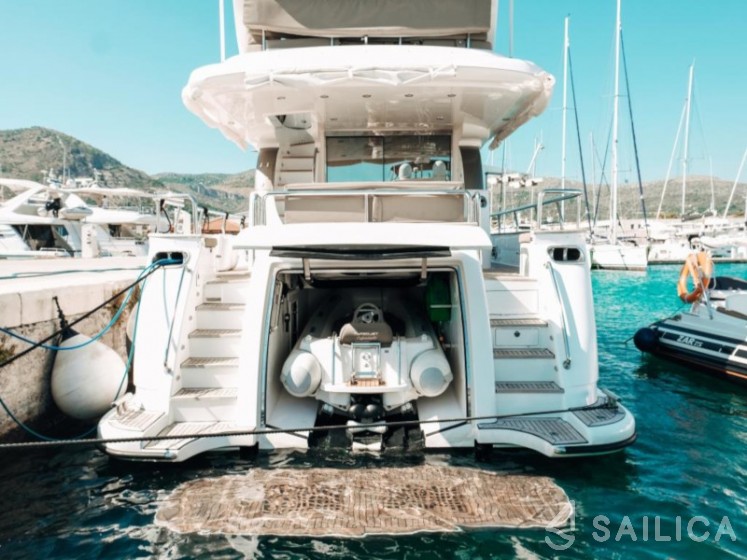 Elegance 60 Fly - Yacht Charter Sailica