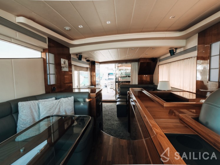Elegance 60 Fly - Yacht Charter Sailica