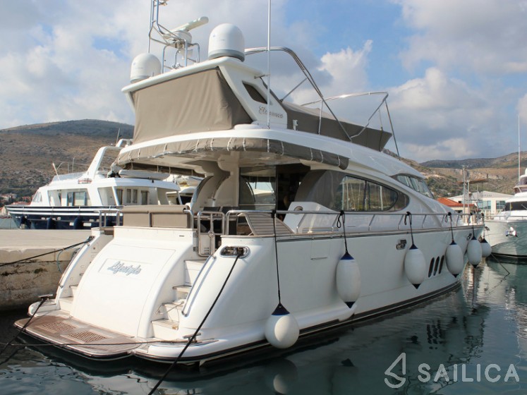 Elegance 60 Fly - Yacht Charter Sailica