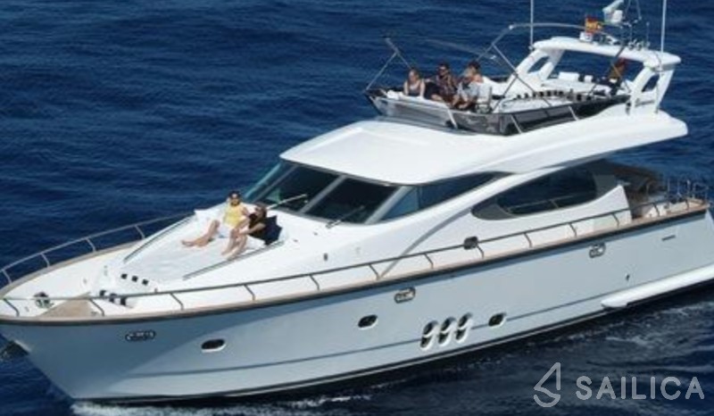 Elegance 60 Fly - Yacht Charter Sailica