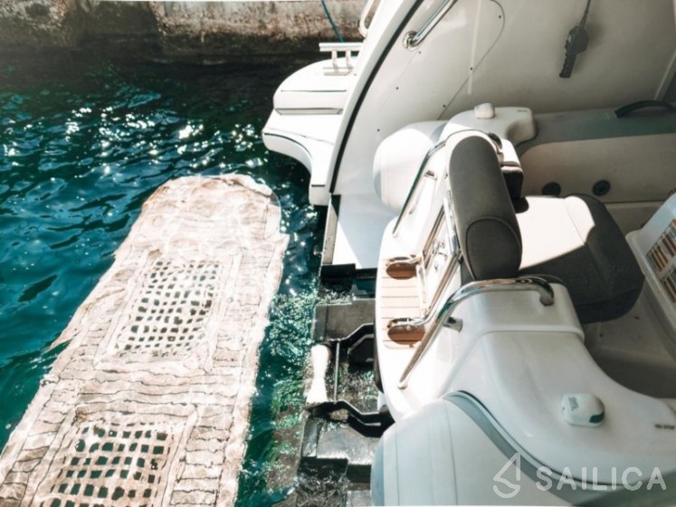 Elegance 60 Fly - Yacht Charter Sailica