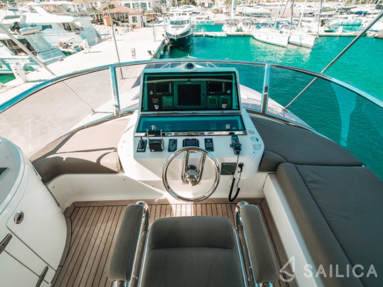 Elegance 60 Fly - Yacht Charter Sailica