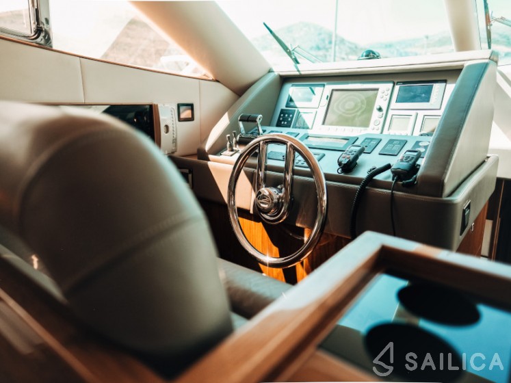 Elegance 60 Fly - Yacht Charter Sailica