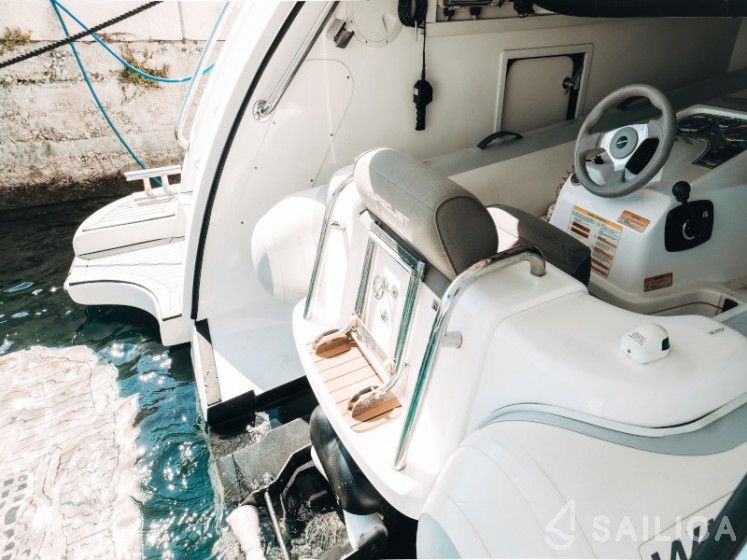 Elegance 60 Fly - Yacht Charter Sailica