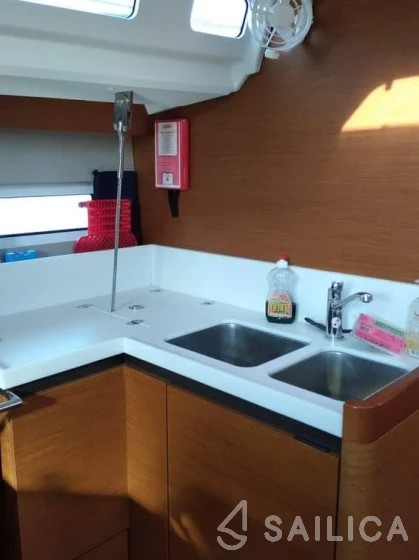 Sun Odyssey 440 - Yacht Charter Sailica
