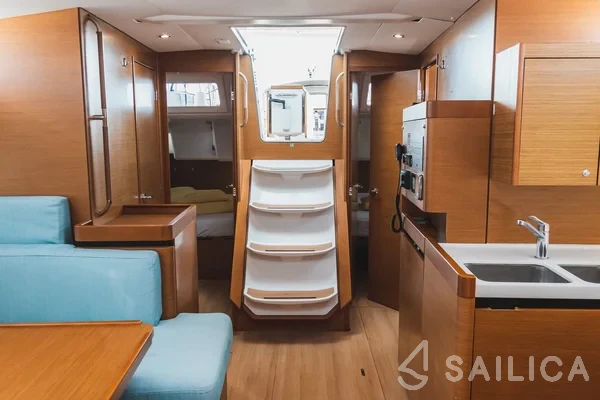 Sun Odyssey 490 - Yacht Charter Sailica