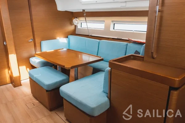Sun Odyssey 490 - Yacht Charter Sailica
