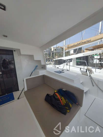Bali 4.5 - Yacht Charter Sailica