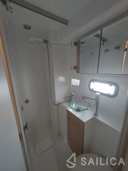 Bali 4.5 - Yacht Charter Sailica