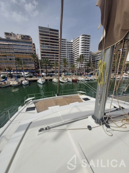Bali 4.5 - Yacht Charter Sailica