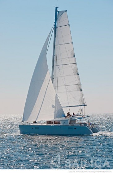 Lagoon 450  Flybridge - Yacht Charter Sailica