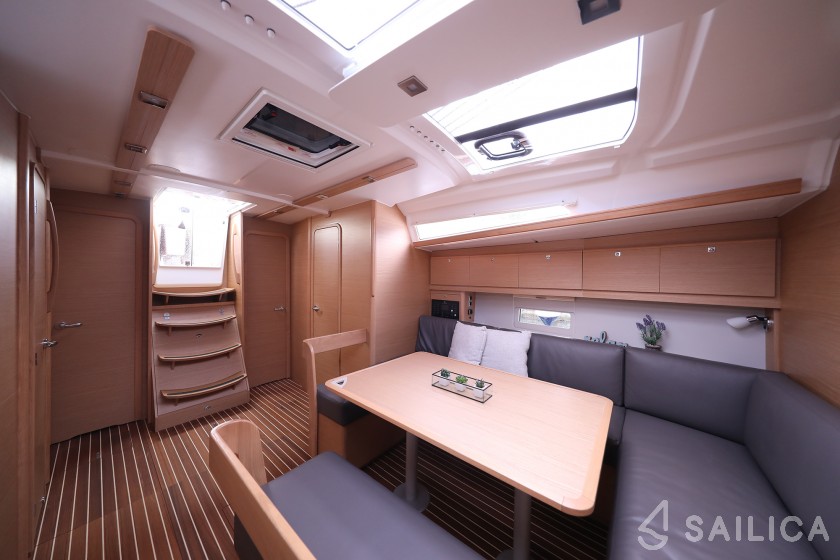 Dufour 430 Grand Large - Yacht Charter Sailica