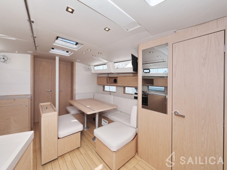 Oceanis 46.1 - Yacht Charter Sailica