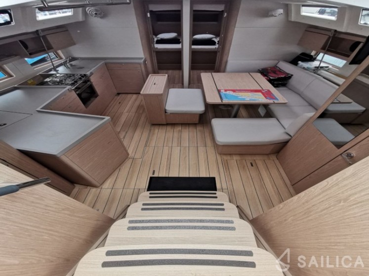 Oceanis 46.1 - Yacht Charter Sailica