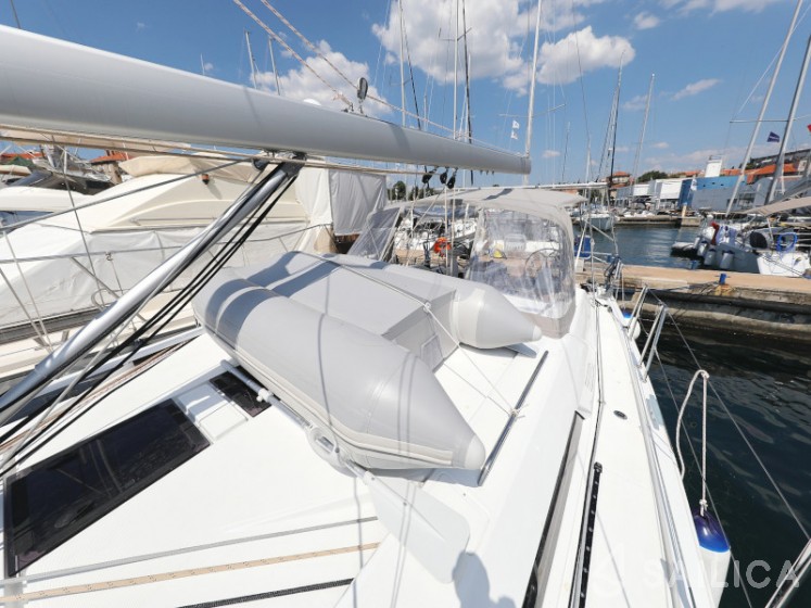Oceanis 46.1 - Yacht Charter Sailica
