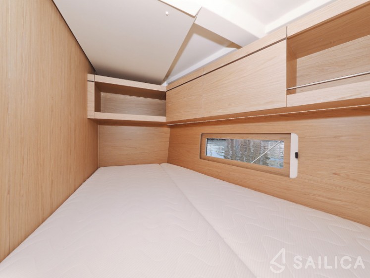 Oceanis 46.1 - Yacht Charter Sailica