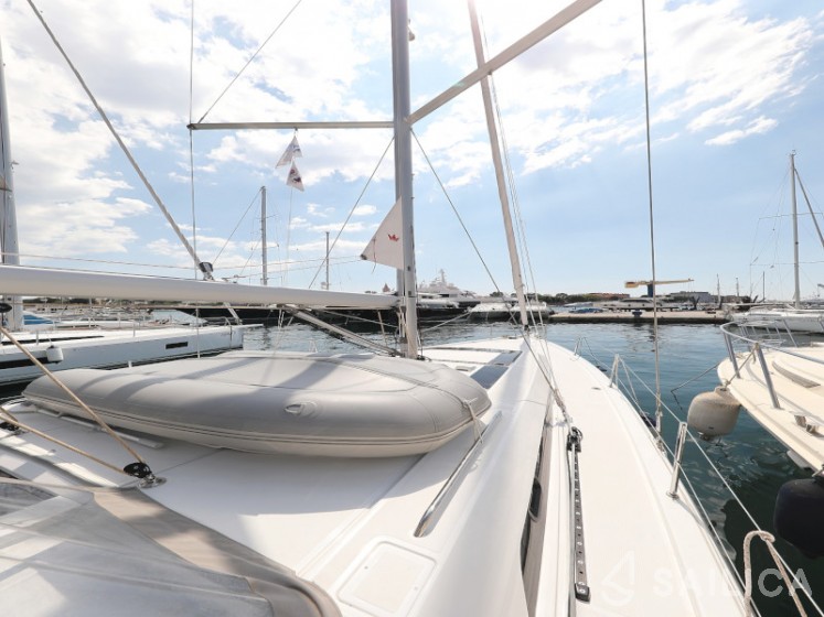 Oceanis 46.1 - Yacht Charter Sailica