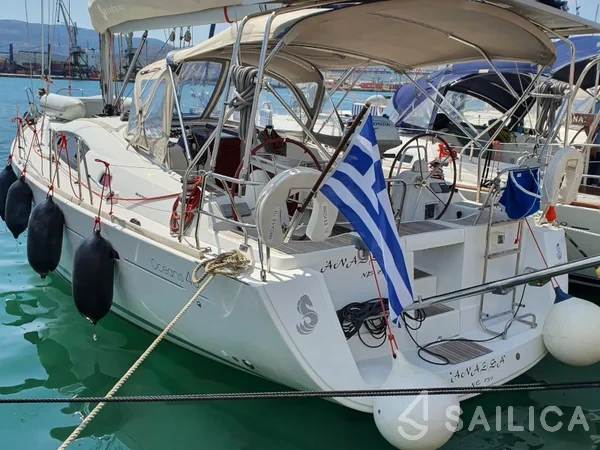 Oceanis 40 - Yacht Charter Sailica