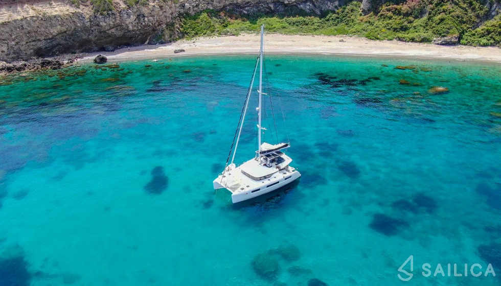 Lagoon 50 - Yacht Charter Sailica