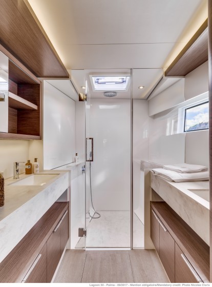 Lagoon 50 - Yacht Charter Sailica