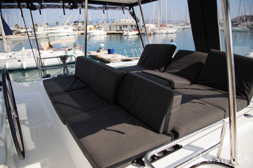 Lagoon 50 - Yacht Charter Sailica