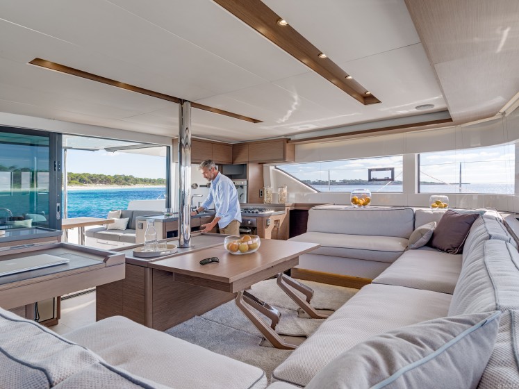 Lagoon 50 - Yacht Charter Sailica
