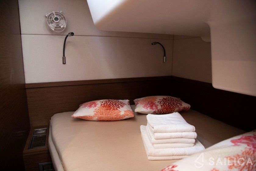 Lagoon 50 - Yacht Charter Sailica