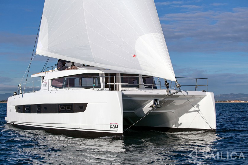 Bali 4.8  - Yacht Charter Sailica