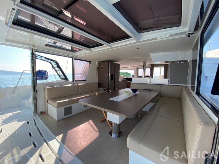 Bali 4.8  - Yacht Charter Sailica