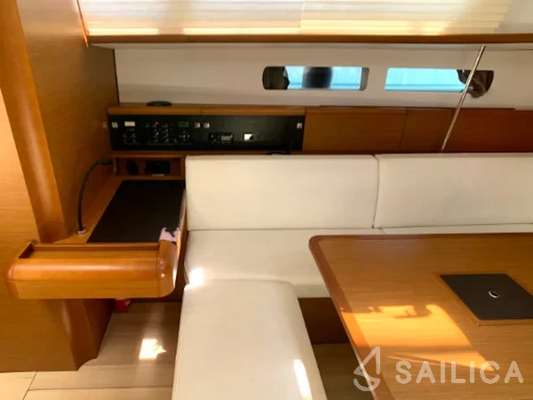 Sun Odyssey 479 - Yacht Charter Sailica
