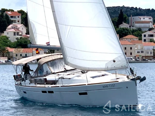 Sun Odyssey 479 - Yacht Charter Sailica