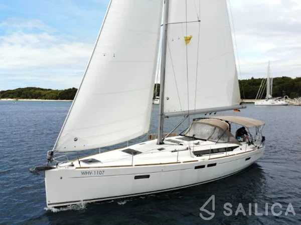 Sun Odyssey 479 - Yacht Charter Sailica