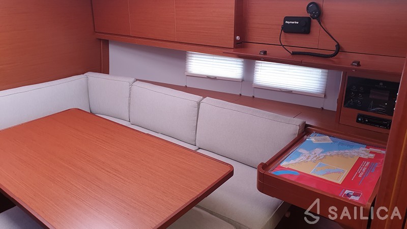 Dufour 390 Grand Large - Yacht Charter Sailica