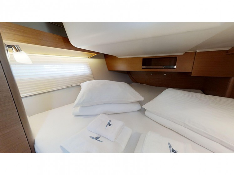 Dufour 390 Grand Large - Yacht Charter Sailica