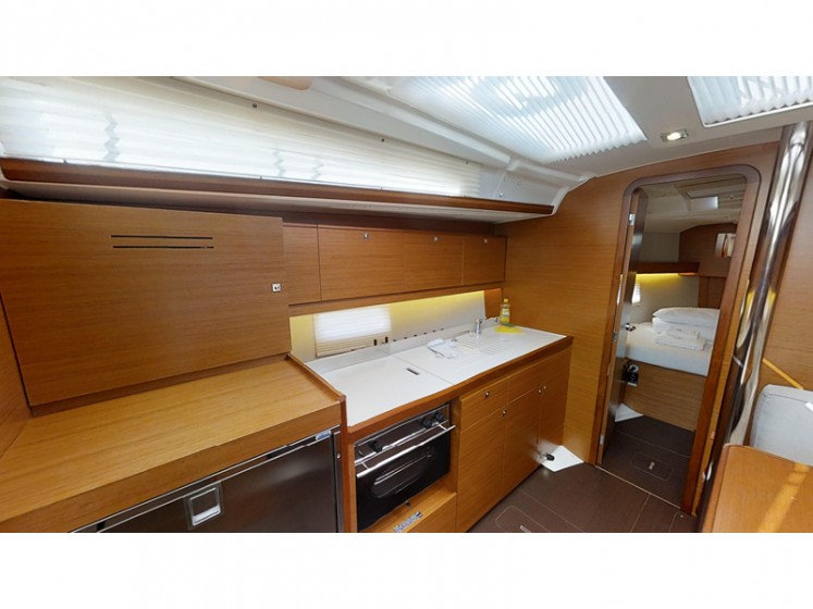 Dufour 390 Grand Large - Yacht Charter Sailica