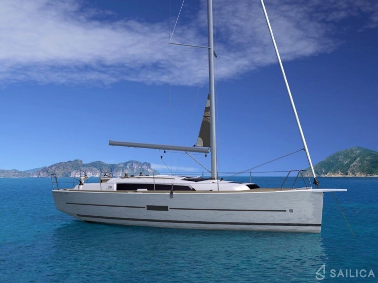 Dufour 360 GL - Yacht Charter Sailica