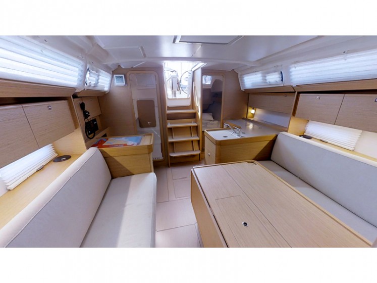 Dufour 360 GL - Yacht Charter Sailica