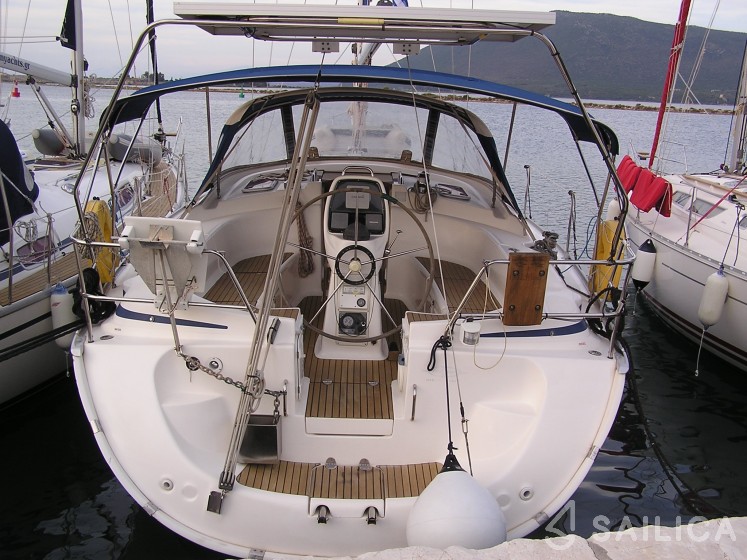 Bavaria 39 Cruiser - Yacht Charter Sailica