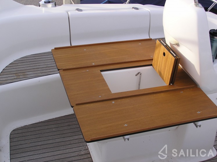Bavaria 39 Cruiser - Yacht Charter Sailica
