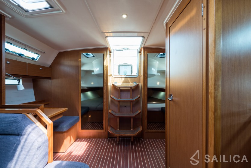 Bavaria 40 Cruiser - Yacht Charter Sailica