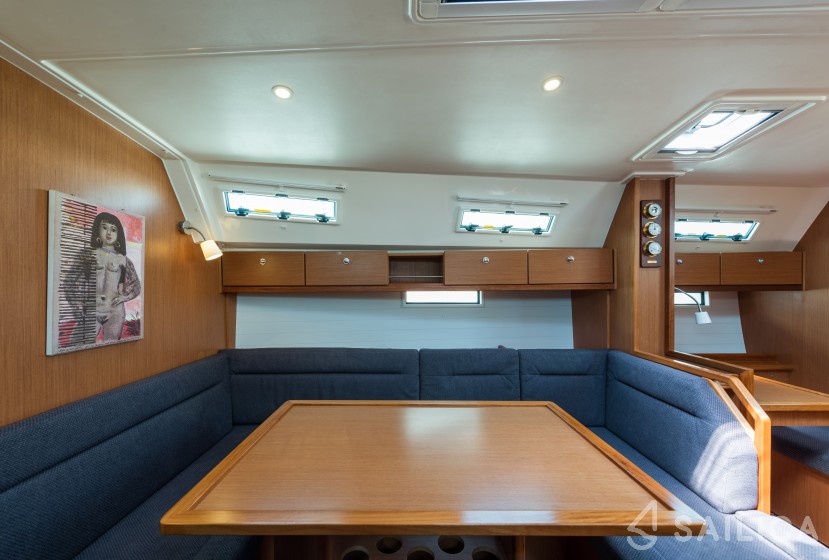 Bavaria 40 Cruiser - Yacht Charter Sailica