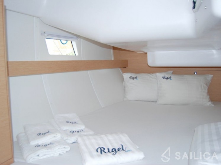 Elan 45 Impression - Yacht Charter Sailica