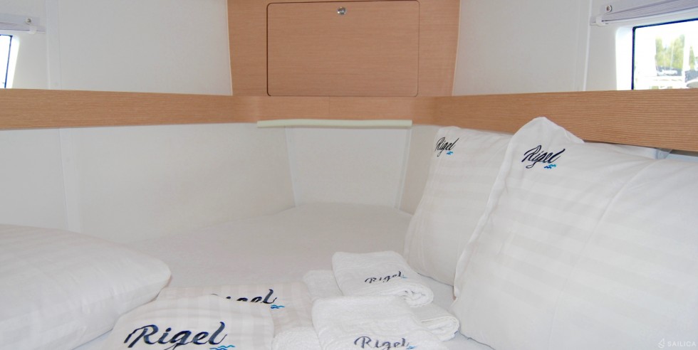 Elan 45 Impression - Yacht Charter Sailica