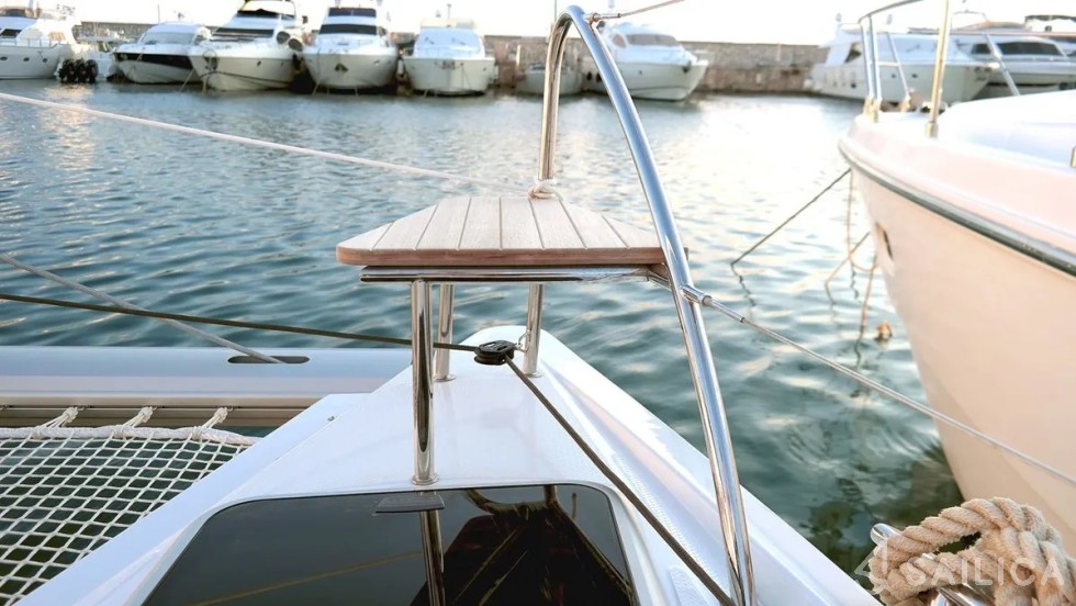 Lucia 40 - Yacht Charter Sailica