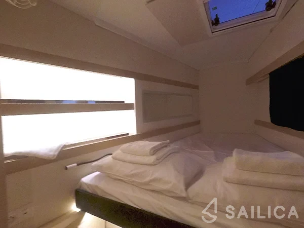 Lucia 40 - Yacht Charter Sailica