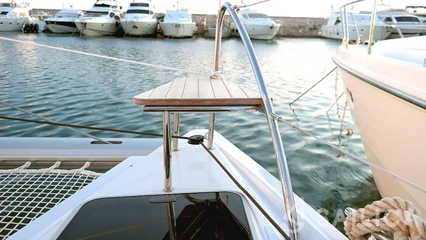 Lucia 40 - Yacht Charter Sailica