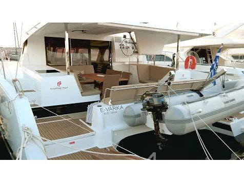 Lucia 40 - Yacht Charter Sailica